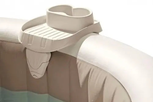Laad afbeelding in galerijtoner, Lege bekerhouder voor jacuzzi's op de jacuzzirand zonder inhoud in de bekerhouders.
