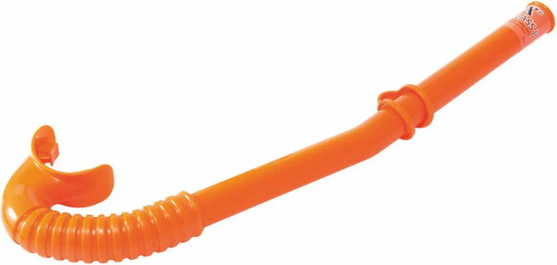 Laad afbeelding in galerijtoner, Een oranje snorkel die onderdeel is van de Intex Shark Fun snorkelset
