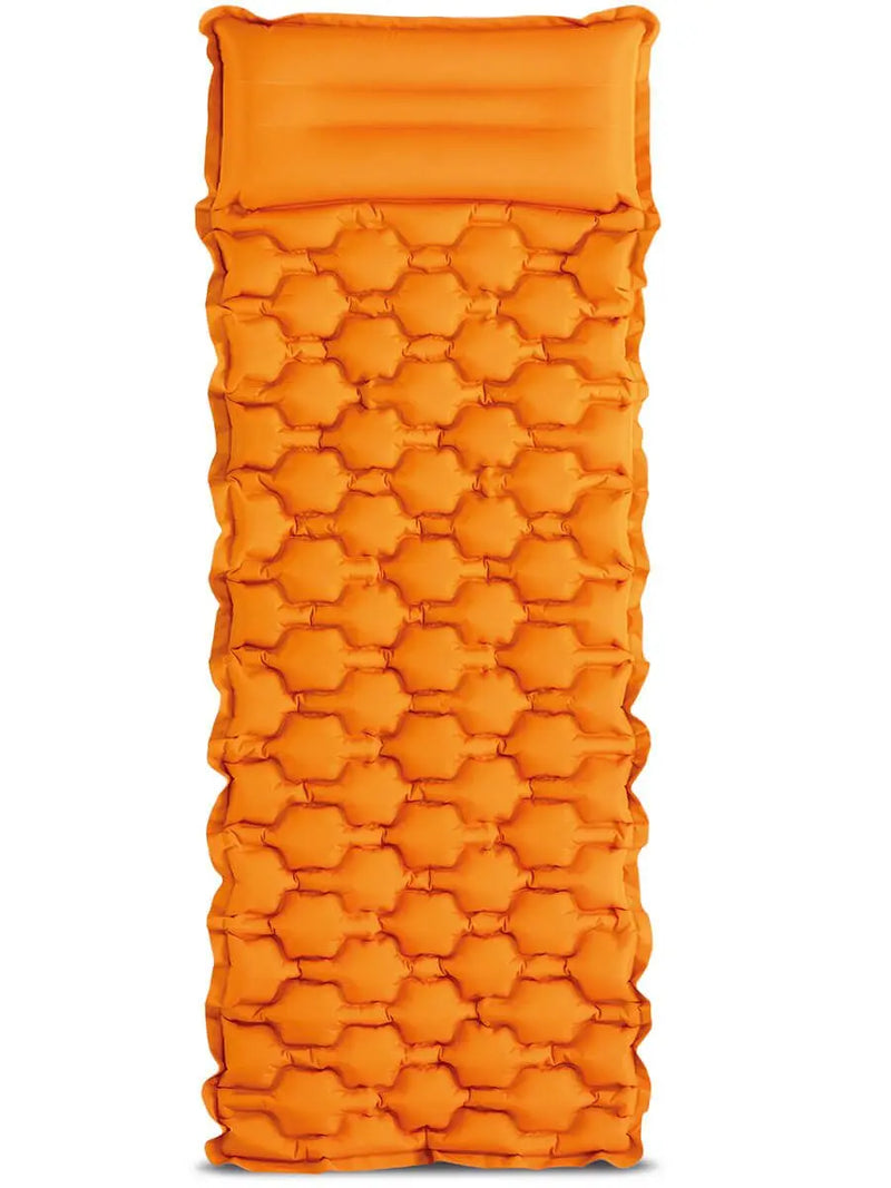 Laad afbeelding in galerijtoner, Het Intex TruAire Kampeerluchtbed van Intex heeft een feloranje design met een hexagonaal patroon en ingebouwd kussen (van bovenaf gezien) - ideaal voor de avontuurlijke reiziger die geniet van comfort in de buitenlucht.
