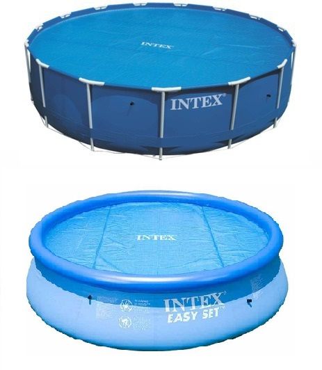 Twee ronde opzetzwembaden met beide een rond blauw solarzeil